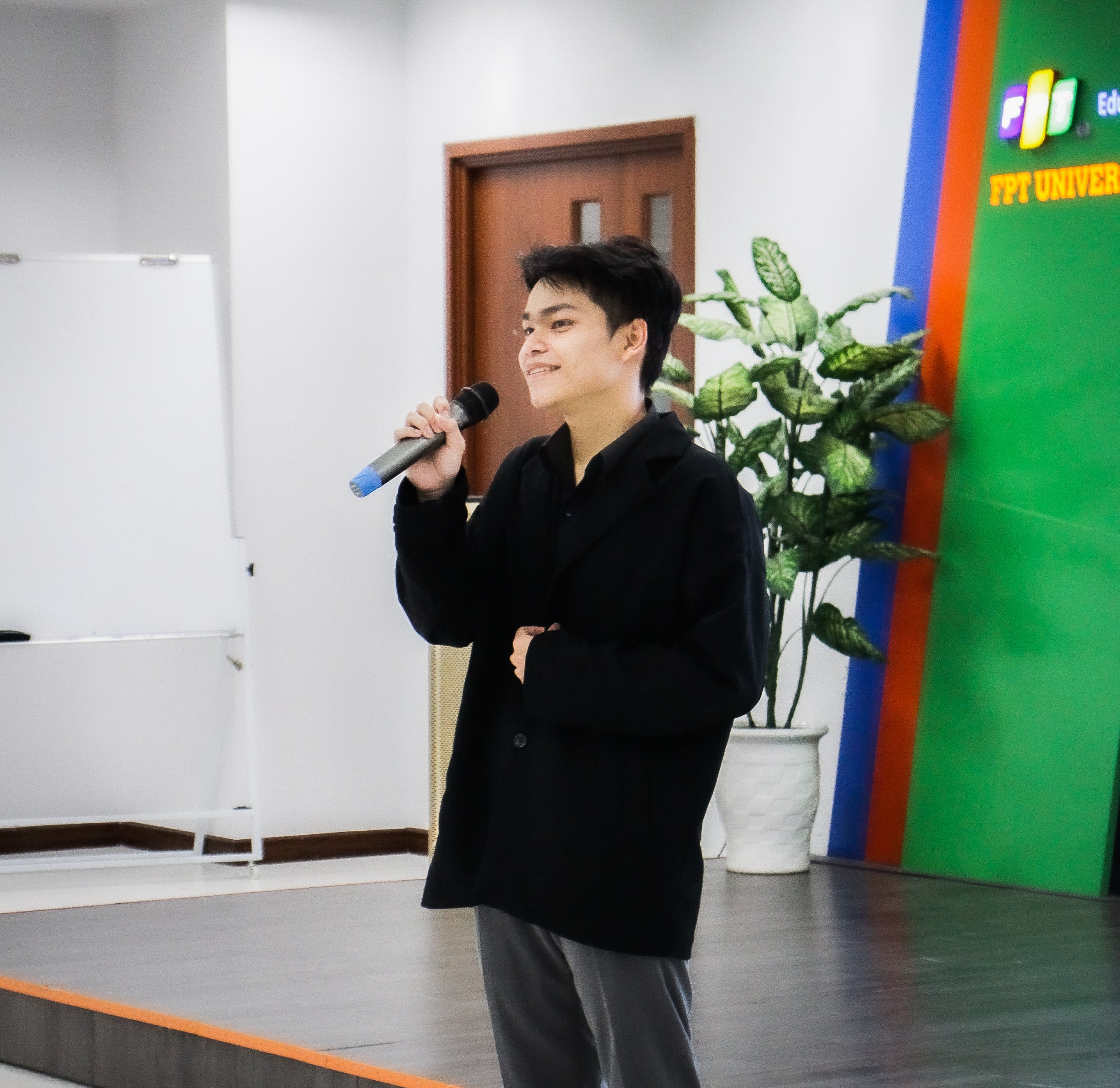 Nguyễn Hoàng Phúc